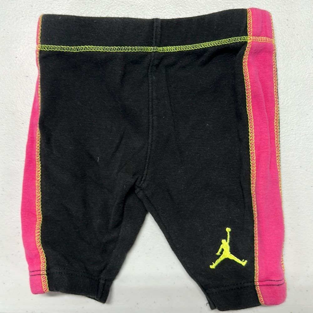 JORDAN Girl’s Zip Up Hoodie & pants set Size 0-3M - Pink & Black - Picture 3 of 4